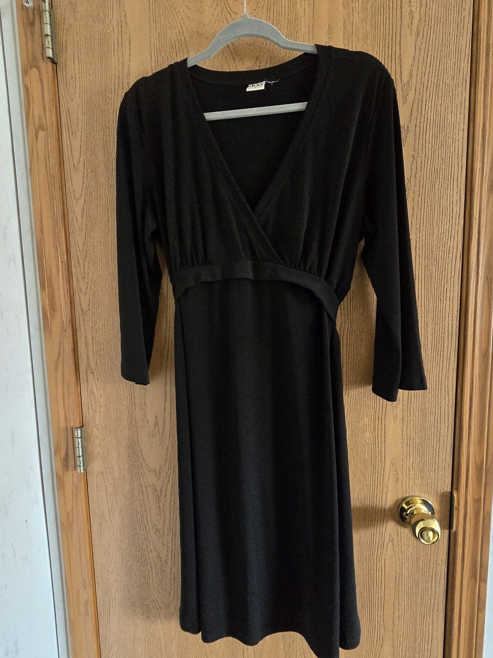 Black V-Neck Maternity Wrap Midi Dress